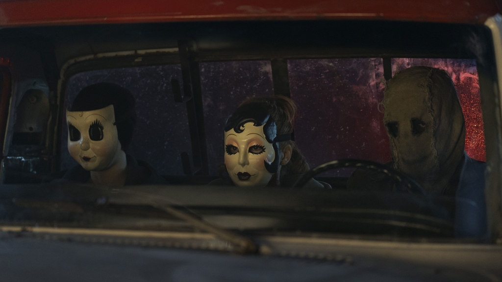 The Strangers: Chapter 3 The Strangers: Chapter 3